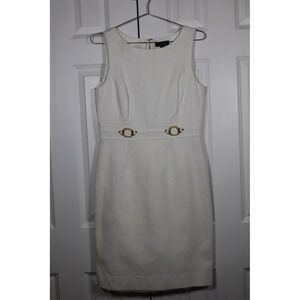 Tahari Arthur S Levine White Textured Sheath Dress Gold Bamboo Buckle Size 8
